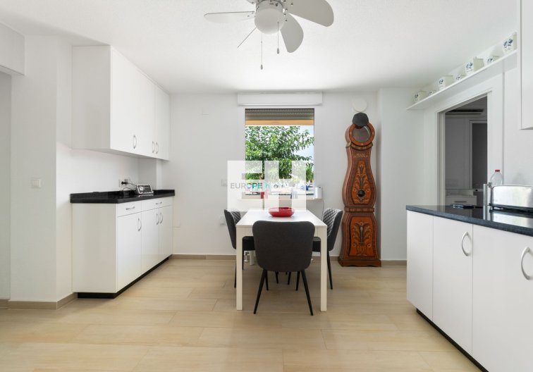 Revente - villa - Torre de la Horadada - Costa Blanca