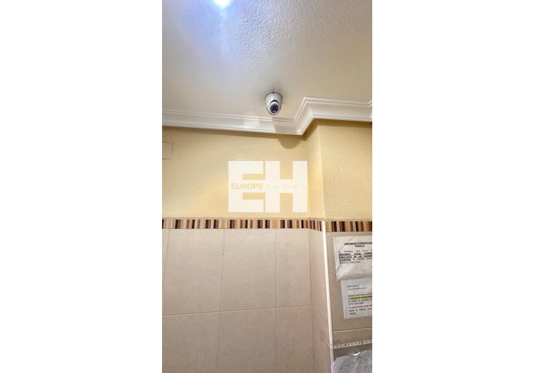 Wiederverkauf - Wohnung - Torrevieja - Centro