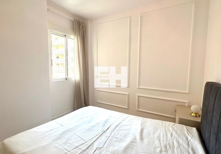 Wiederverkauf - Wohnung - Torrevieja - Centro