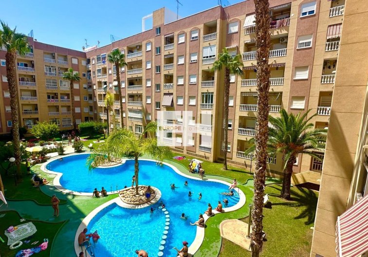 Wiederverkauf - Wohnung - Torrevieja - Centro