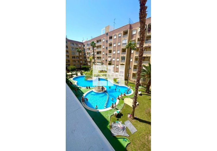 Wiederverkauf - Wohnung - Torrevieja - Centro