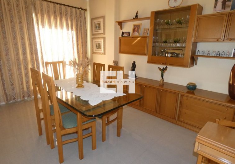 Wiederverkauf - villa - Almoradí - Inland