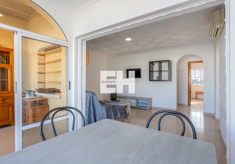Segunda mano - villa - Torrevieja - Costa Blanca