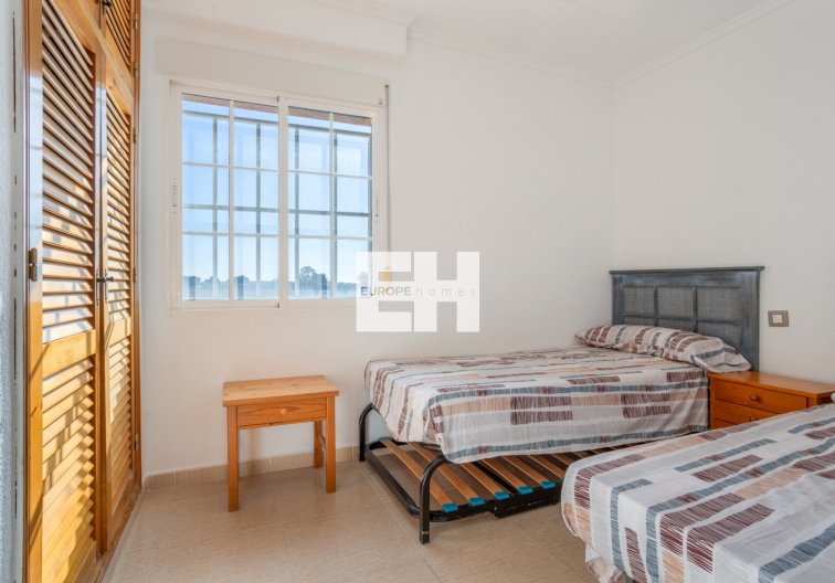 Segunda mano - villa - Torrevieja - Costa Blanca