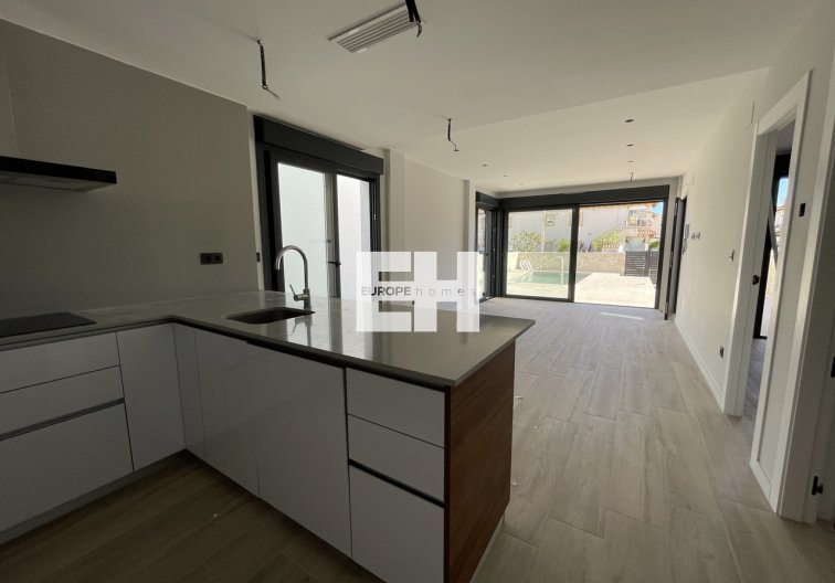 Resale - Apartment - Pilar de la Horadada - Costa Blanca