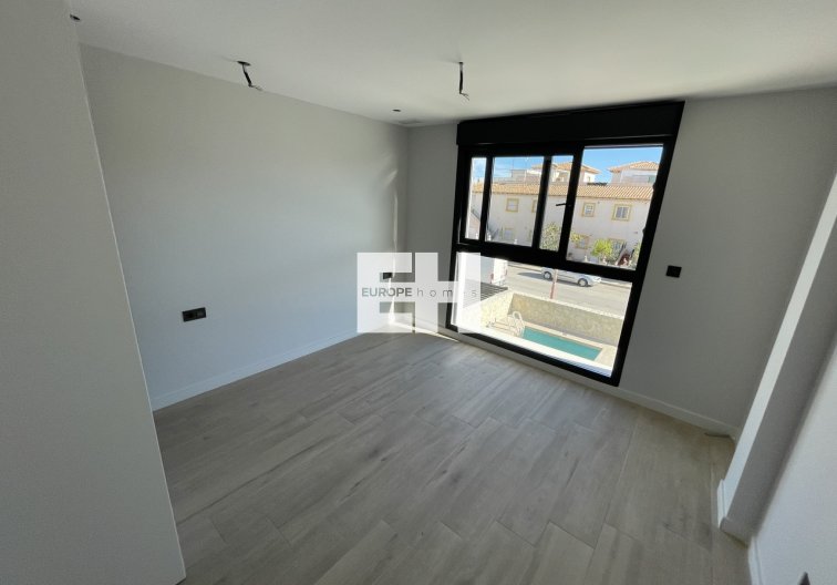 Resale - Apartment - Pilar de la Horadada - Costa Blanca