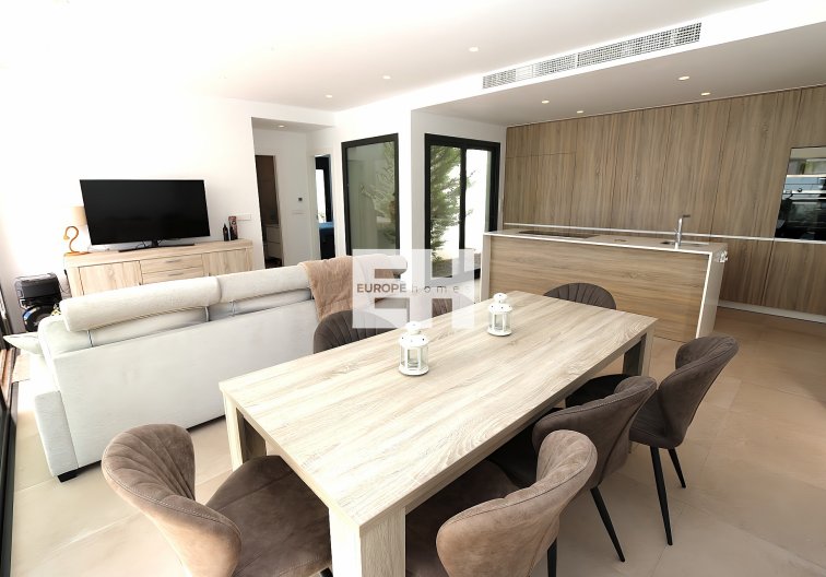 Revente - villa - Pilar de la Horadada - Costa Blanca