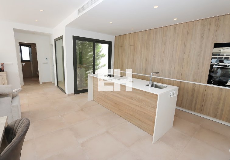Revente - villa - Pilar de la Horadada - Costa Blanca