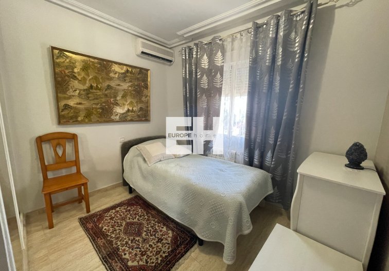 Herverkoop - villa - Guardamar del Segura - Costa Blanca