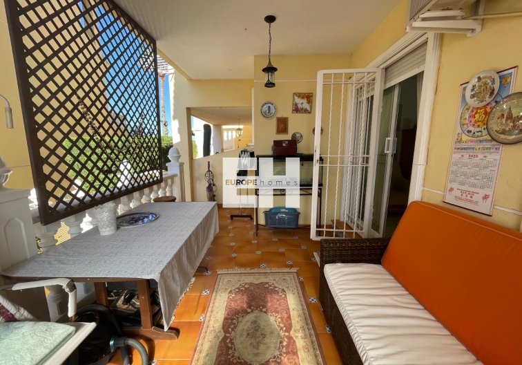 Herverkoop - villa - Guardamar del Segura - Costa Blanca