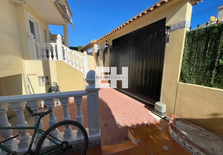 Herverkoop - villa - Guardamar del Segura - Costa Blanca