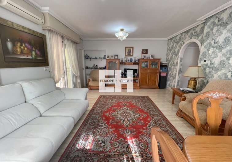 Herverkoop - villa - Guardamar del Segura - Costa Blanca