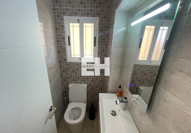 Herverkoop - villa - Guardamar del Segura - Costa Blanca