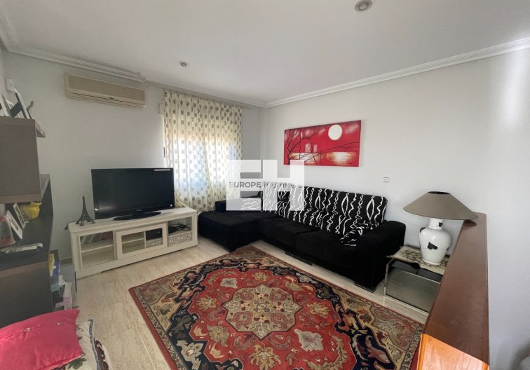 Herverkoop - villa - Guardamar del Segura - Costa Blanca