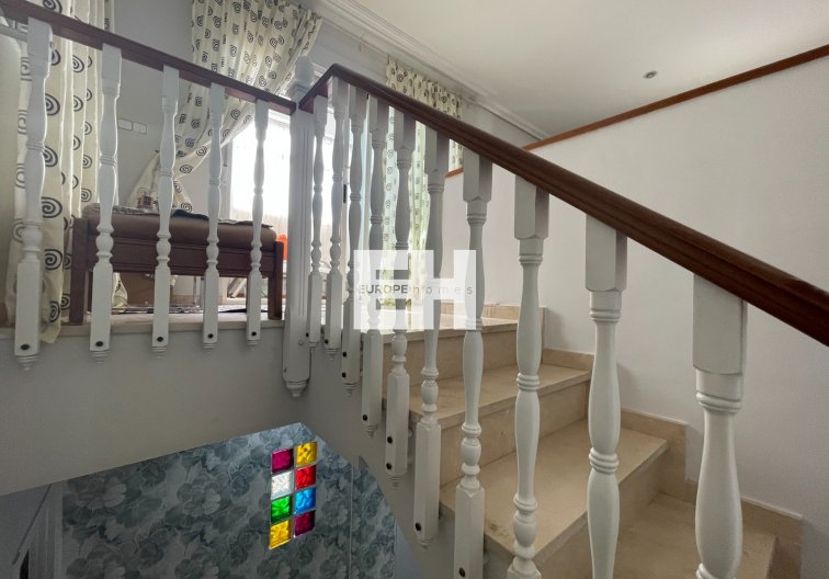 Herverkoop - villa - Guardamar del Segura - Costa Blanca