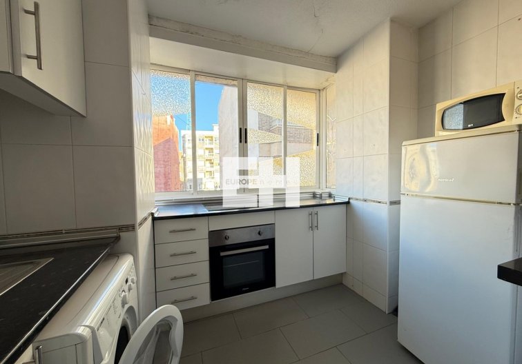 Herverkoop - Appartement - Torrevieja - Las Piscinas Naturales