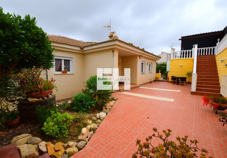 Revente - villa - Algorfa - Inland