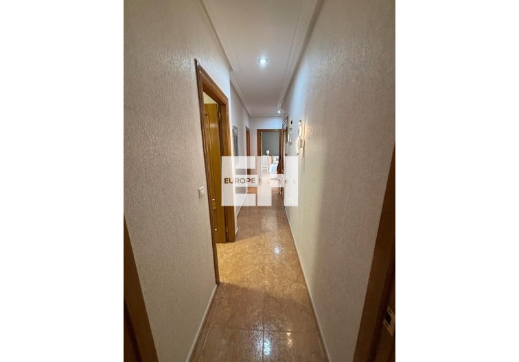 Wiederverkauf - Wohnung - Torrevieja