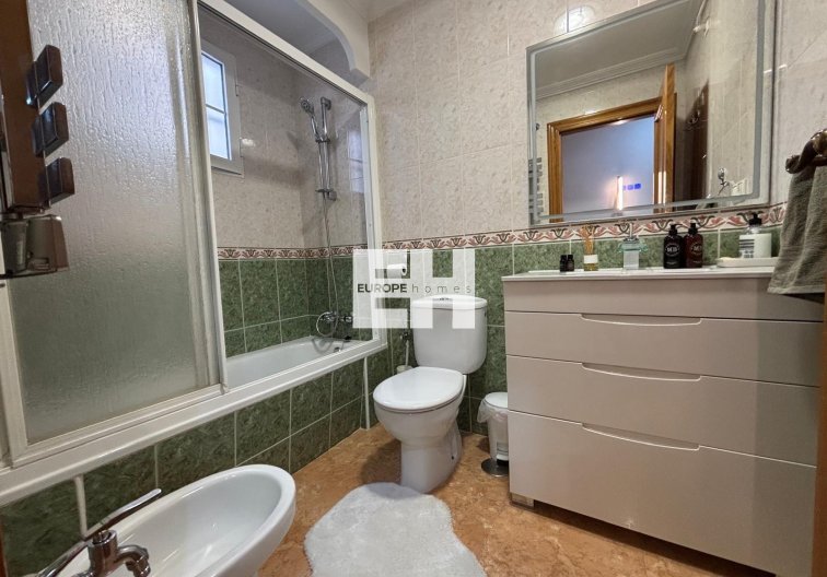 Wiederverkauf - Wohnung - Torrevieja