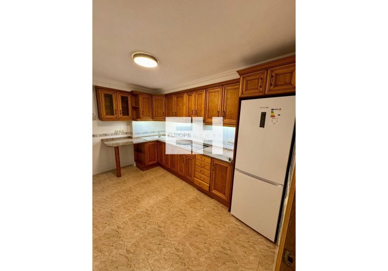 Wiederverkauf - Wohnung - Torrevieja - Centro