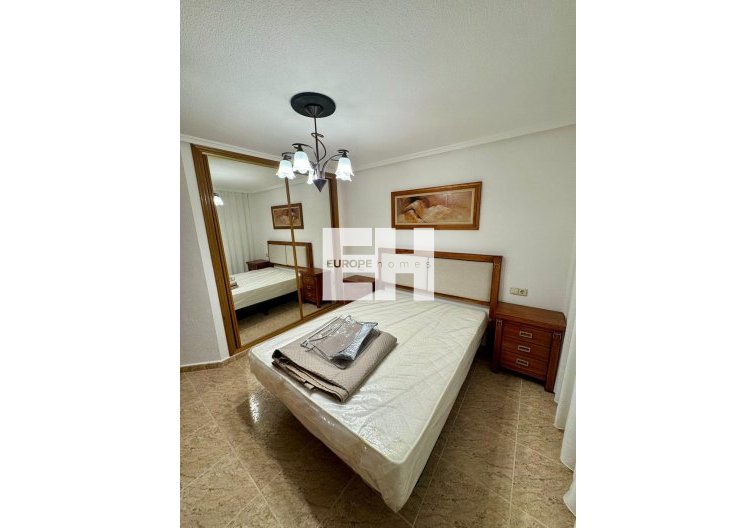 Wiederverkauf - Wohnung - Torrevieja - Centro