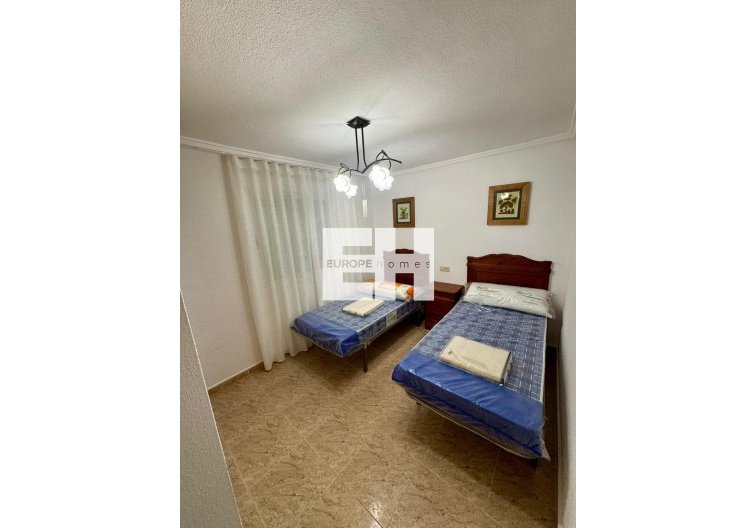 Wiederverkauf - Wohnung - Torrevieja - Centro