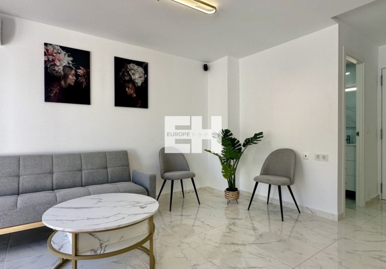Resale - town house - Torrevieja - Costa Blanca