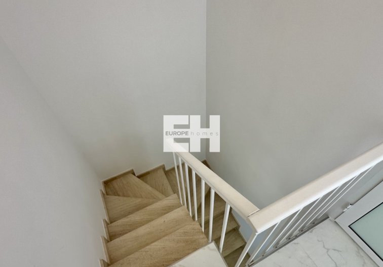 Resale - town house - Torrevieja - Costa Blanca