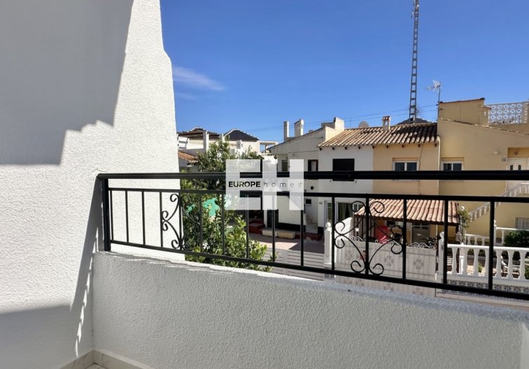 Resale - town house - Torrevieja - Costa Blanca
