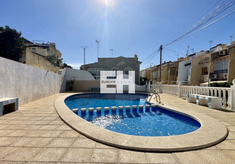 Resale - town house - Torrevieja - Costa Blanca