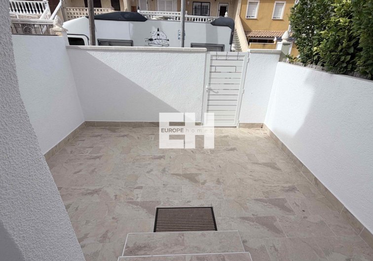 Wiederverkauf - town house - Torrevieja - Costa Blanca