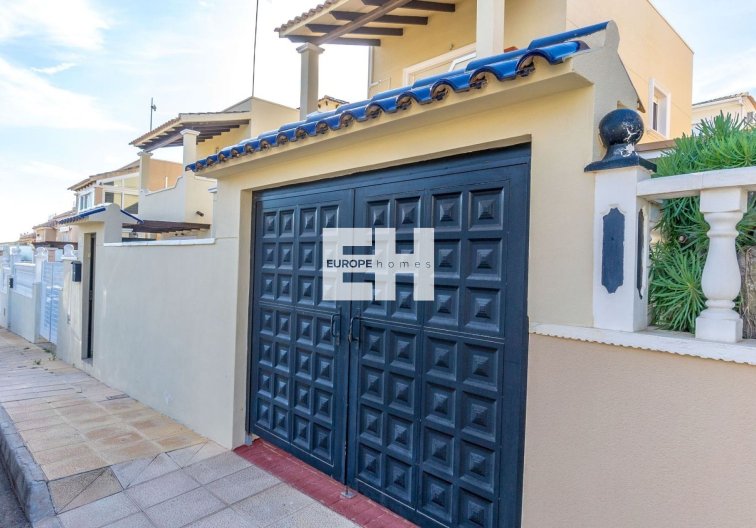 Segunda mano - villa - Orihuela Costa - Costa Blanca