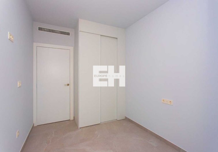Segunda mano - Apartamento  - Torrevieja - CENTRE PLAYA DEL CURA LAS PISCINAS