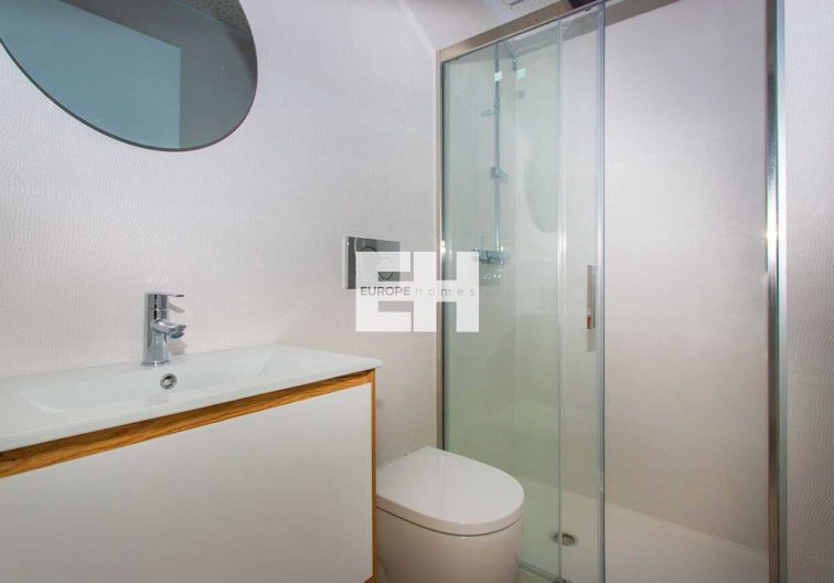 Segunda mano - Apartamento  - Torrevieja - CENTRE PLAYA DEL CURA LAS PISCINAS
