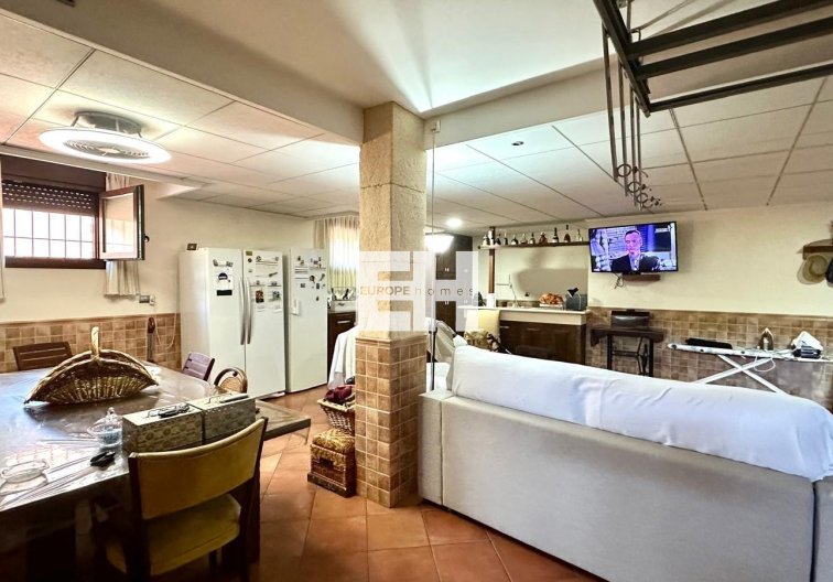 Resale - town house - Torrevieja - La Siesta