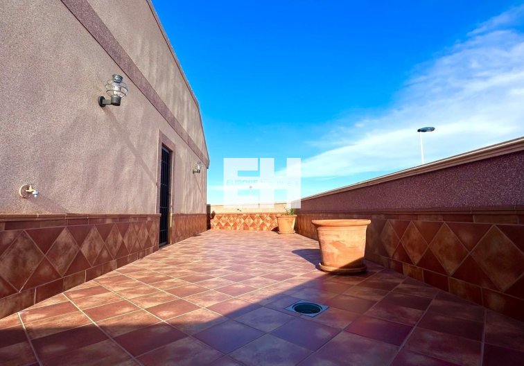 Resale - town house - Torrevieja - La Siesta