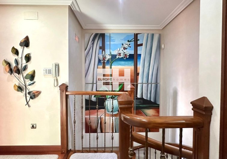 Resale - town house - Torrevieja - La Siesta