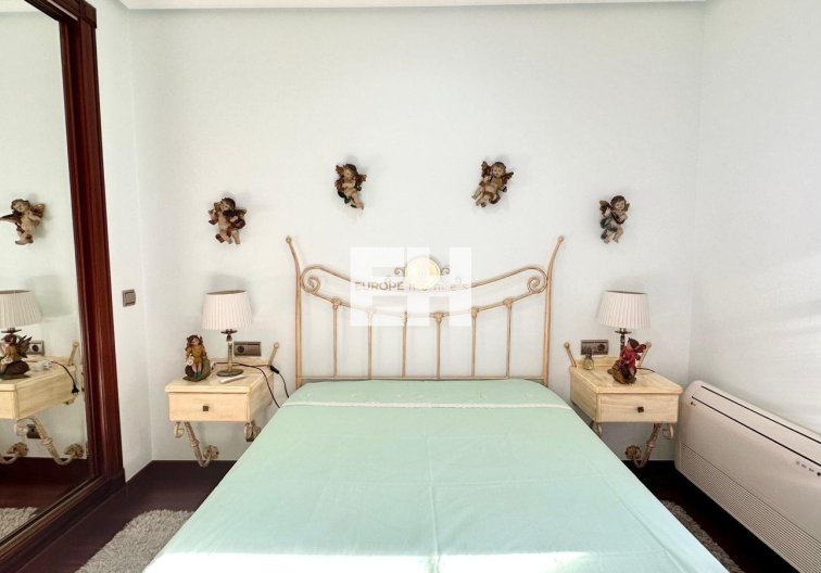Resale - town house - Torrevieja - La Siesta