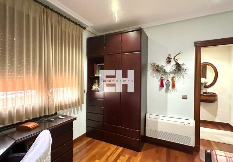 Resale - town house - Torrevieja - La Siesta