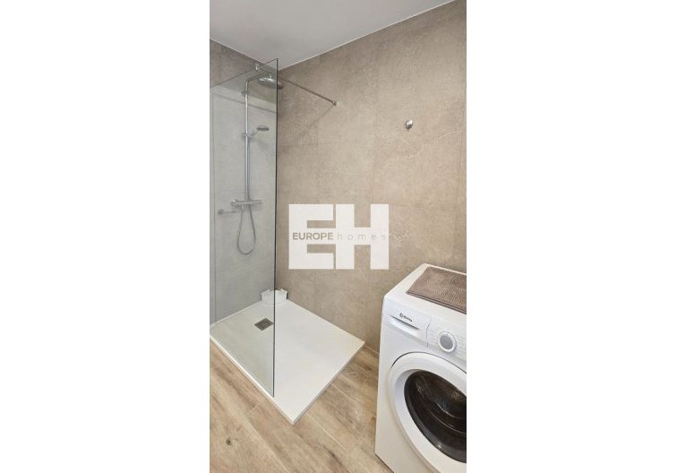 Wiederverkauf - Wohnung - Torrevieja - Centro