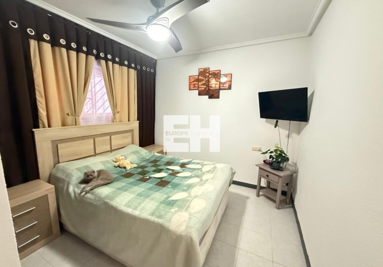 Wiederverkauf - Wohnung - Torrevieja - Parque De Las Naciones