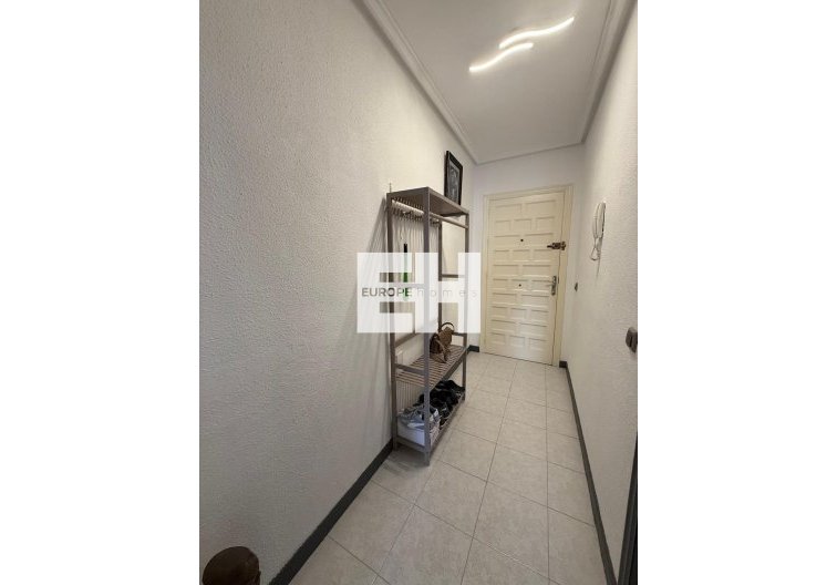 Wiederverkauf - Wohnung - Torrevieja - Parque De Las Naciones