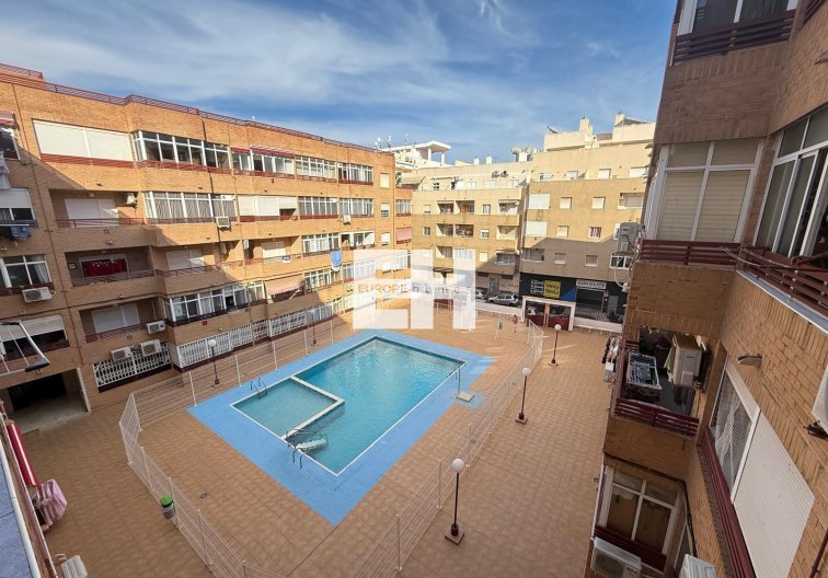 Wiederverkauf - Wohnung - Torrevieja - Parque De Las Naciones
