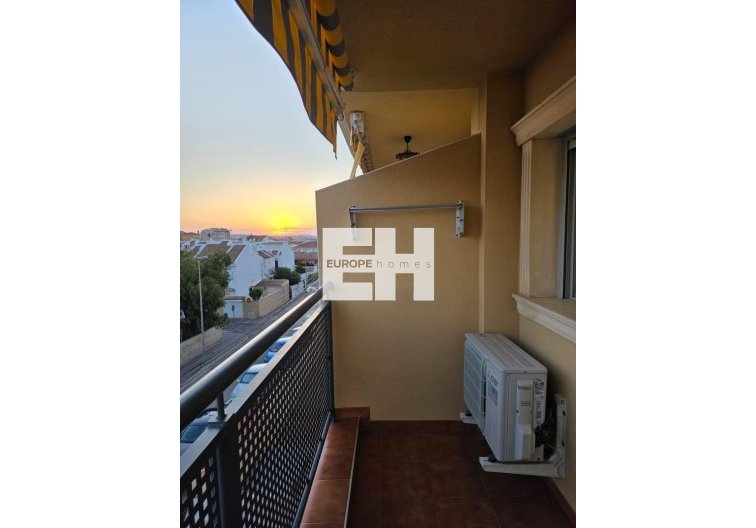 Wiederverkauf - Wohnung - Torrevieja - Playa del Cura
