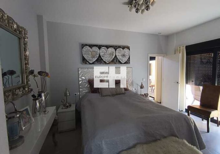 Wiederverkauf - villa - Daya Nueva - Costa Blanca