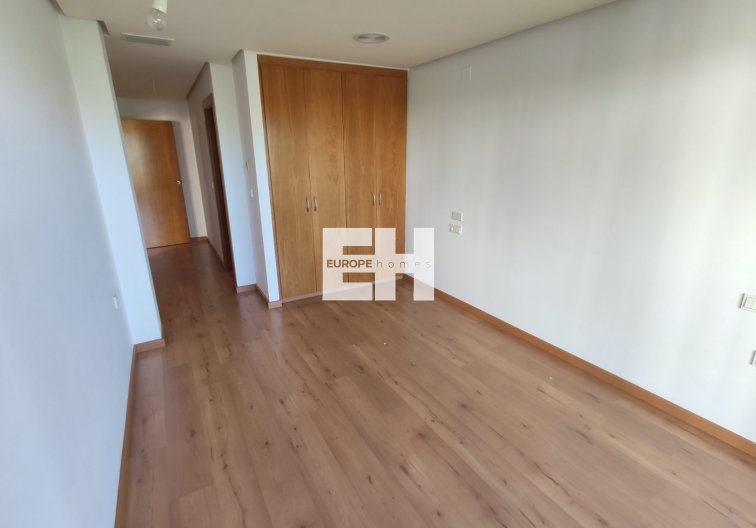 Revente - Appartement - Torrevieja - Puerto