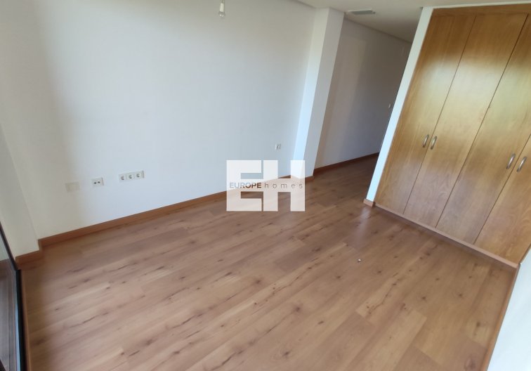 Revente - Appartement - Torrevieja - Puerto
