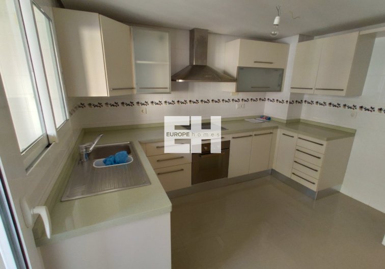 Revente - Appartement - Torrevieja - Puerto
