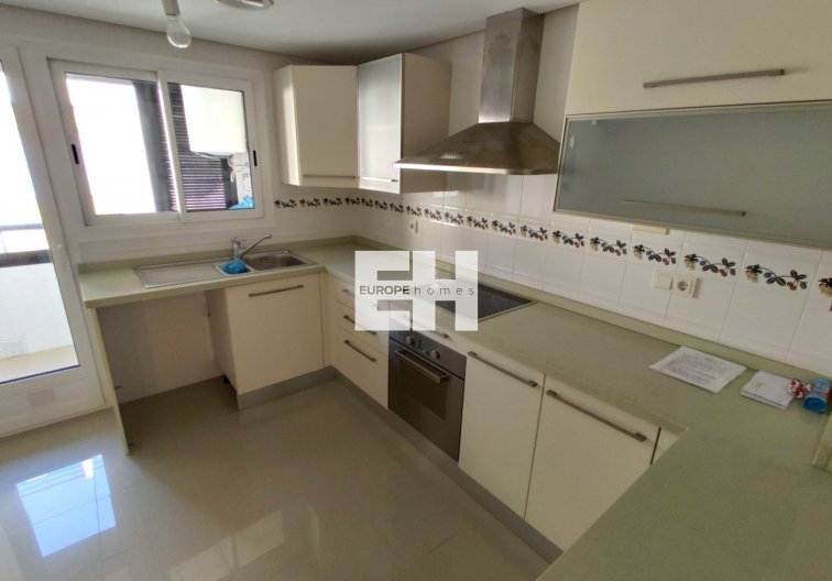 Revente - Appartement - Torrevieja - Puerto