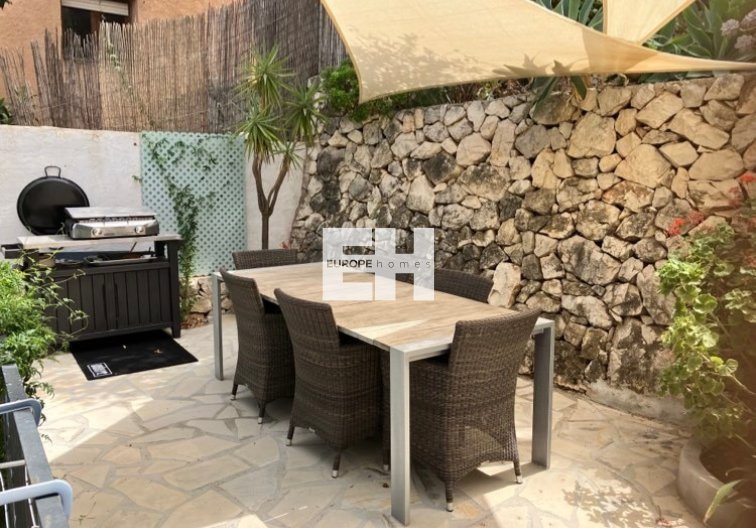 Resale - villa - Calpe - Costa Blanca